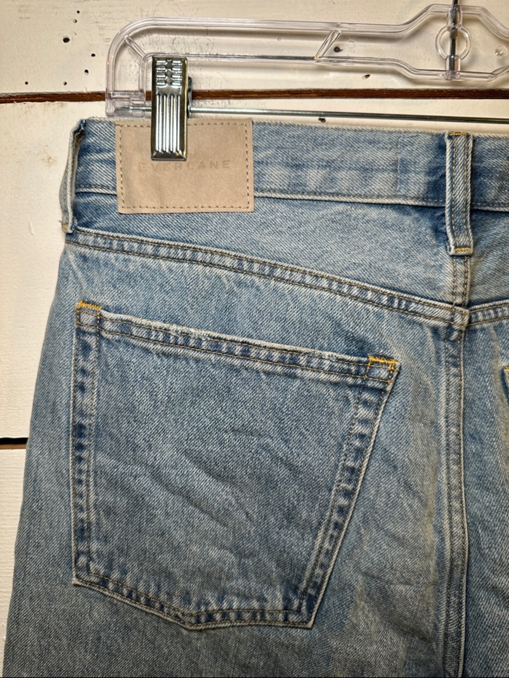 Everlane Women's The Relaxed Straight Fit Jeans - Picture 5 of 8